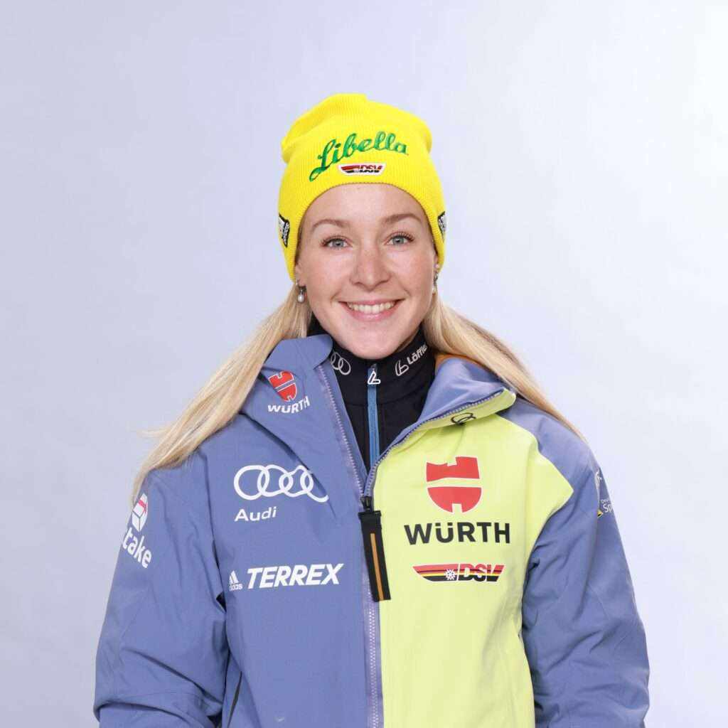 Файл:Стефани Шерер.jpg