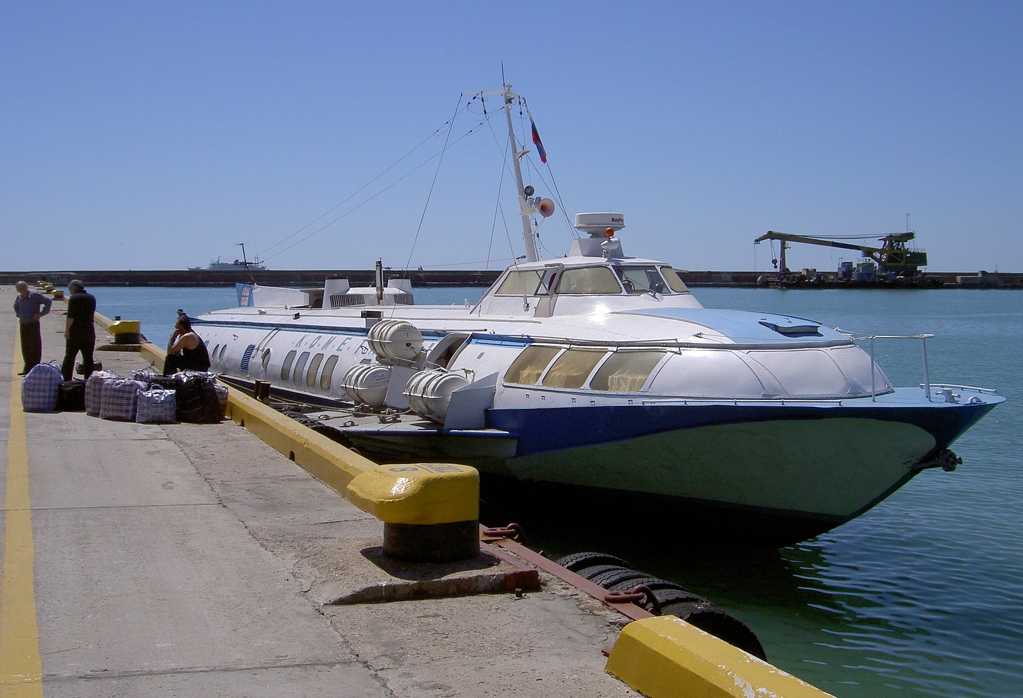 Судно на подводных крыльях "Комета"