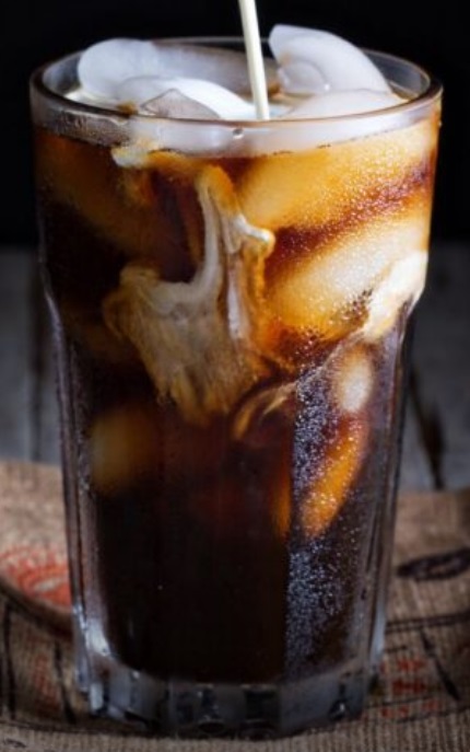 Домино (коктейль) 1.jpg