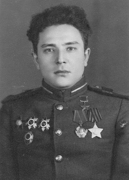 Логинов Михаил Николаевич.jpg