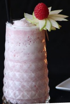 Файл:Raspple pie (коктейль).jpg