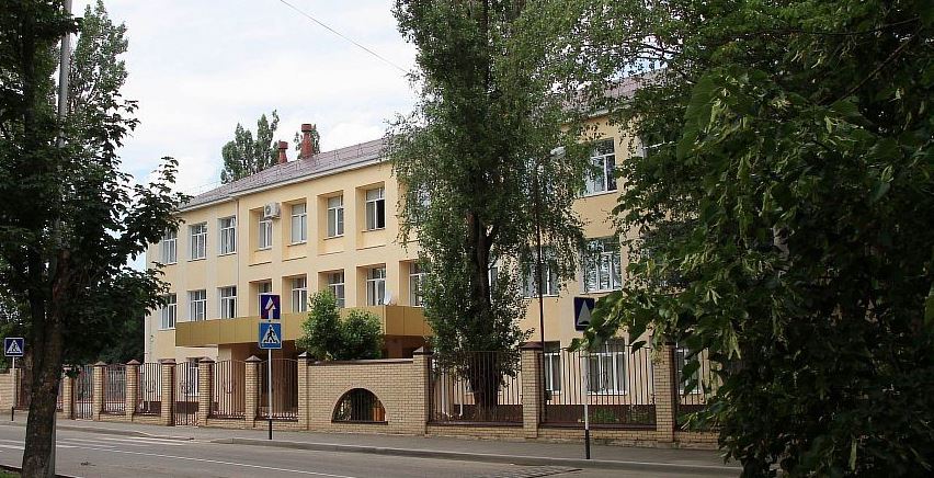 Файл:Ставрополь Школа 42 Фото здания.jpg