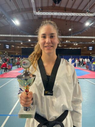 Файл:Sk11kGRWIF 0 0 1200 1600 0 x-large-315x420.jpg