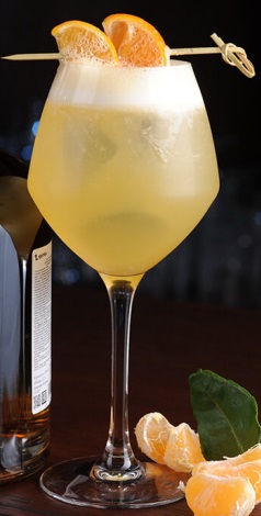 Мандариновый Сауэр (коктейль) 2.jpg