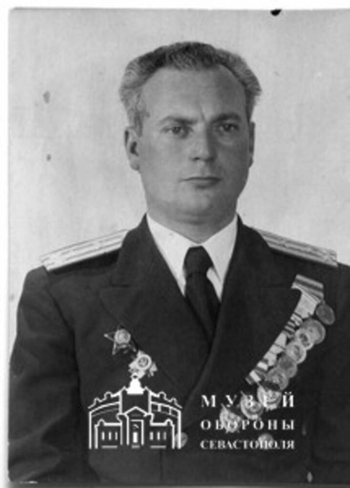 Fotoportret polkovnik neymark yuliy isaakovich zamestitely nachalynika 3-go upravleniya gosudarstvennogo tsentralynogo poligona v 1941-1942-57-58404962.jpg