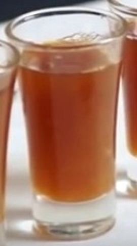 Лимонный егерь (коктейль) 2.jpg