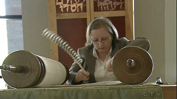 Jen Taylor Friedman.gif