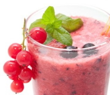 Файл:Смородиновый микс (коктейль).jpg