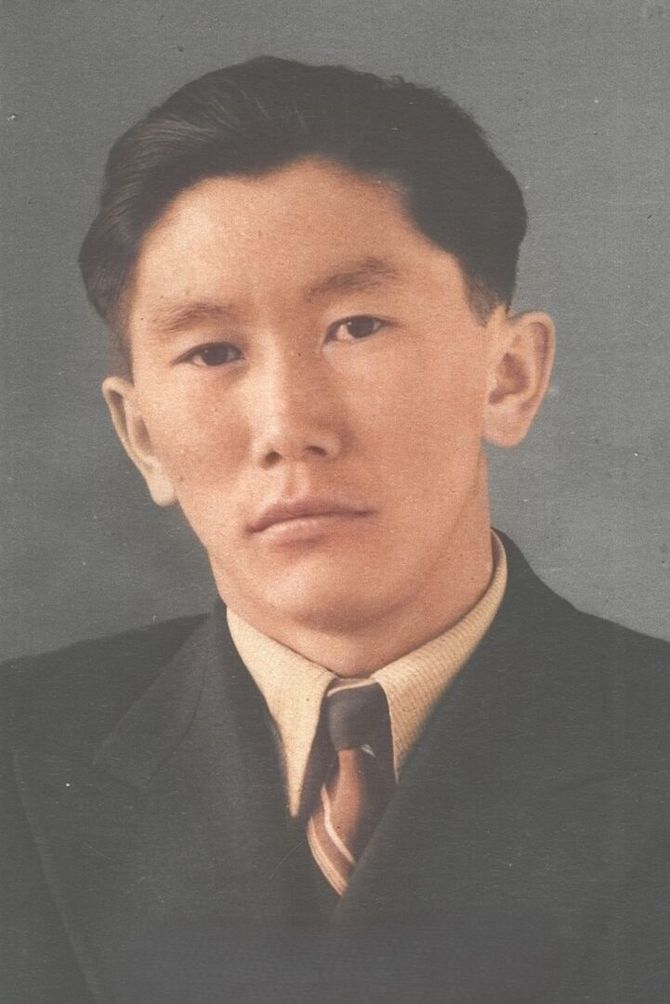 Tajsaev-trofim-tabanovich-tsvetnaya.jpg