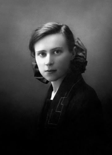 Bluma Zeigarnik 1921.jpg