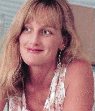 Debbie-Rowe-debbie-rowe-31944621-335-390.jpg
