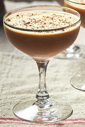 Тирамису мартини (коктейль) 2.jpg