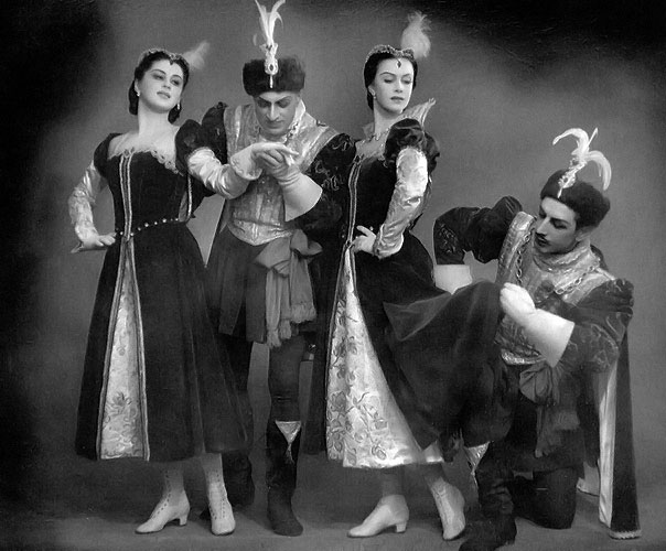 И.Н. Утретская, К.А. Журавлев, К.М. Златковская, Д.Ф.Кузнецов — Мазурка, балет «Лебединое озеро»