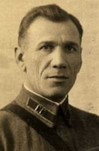 Командир 171-го стрелкового полка майор Алексей Гребнев. Погиб 18 июля при прорыве из окружения у д. Турово.