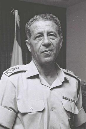 Sela Aharon.jpg