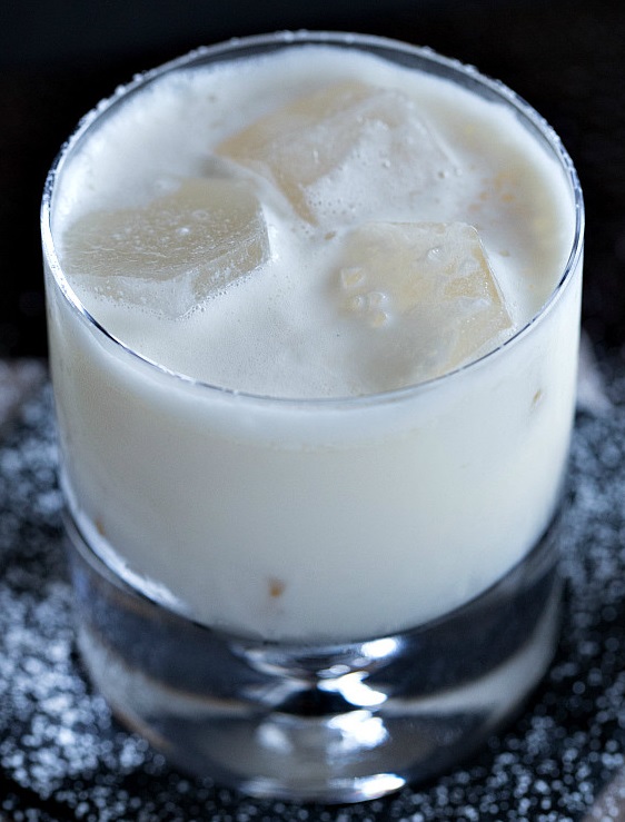 Джон Сноу (коктейль) 1.jpg