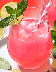 Файл:Rhubarb Crumble (коктейль).jpg