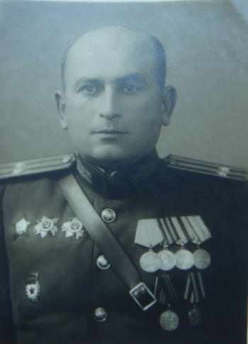 8d9d509c940eed6aa21cd5897fd084b1 XL 4.jpg