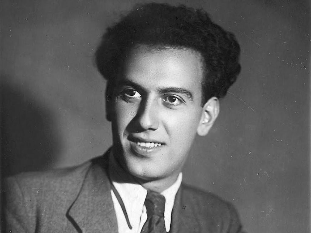 Artur-London width1024.jpg