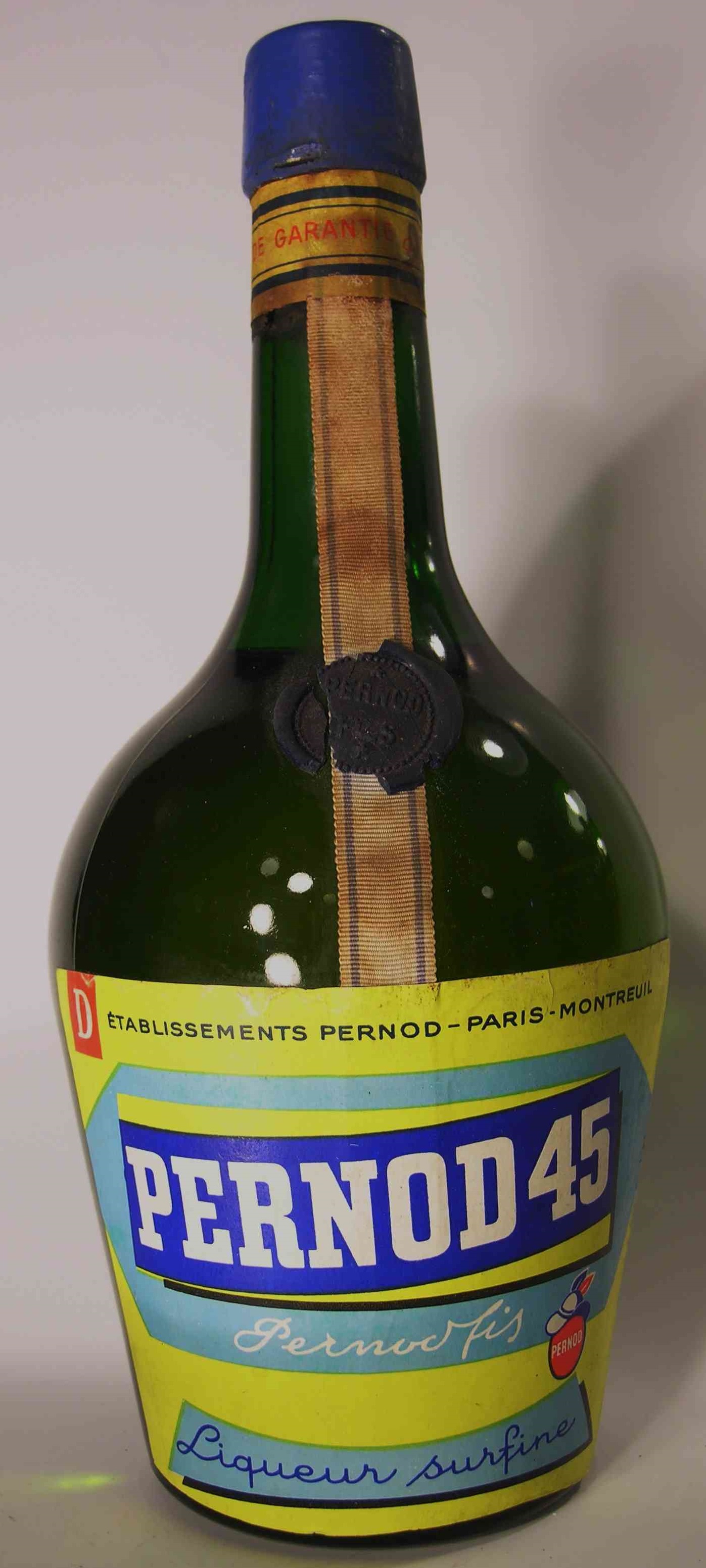 Pernod 45.jpg