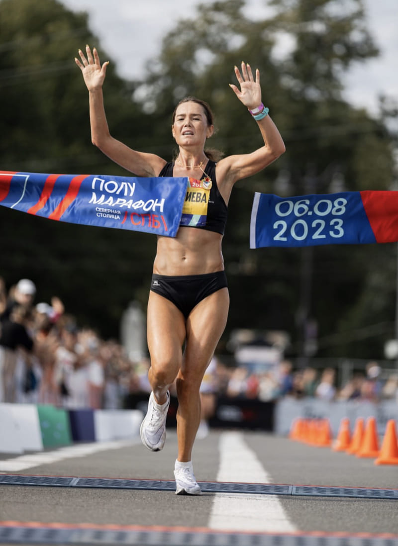 Файл:Луиза Дмитриева легкоатлетка.jpg