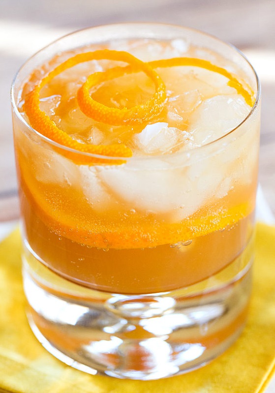 Файл:Смэш из Бурбона и Клёна (коктейль).jpg