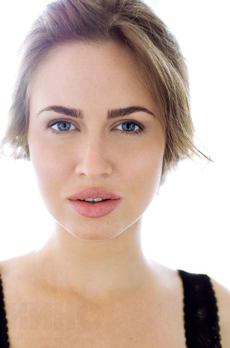 Karina Ivanova d.jpg