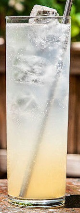 Файл:Вода Ранчо Эспиты (коктейль).jpeg