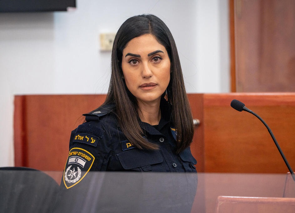 BkK7Cp6jkg 0 0 2000 1333 0 x-large.jpg