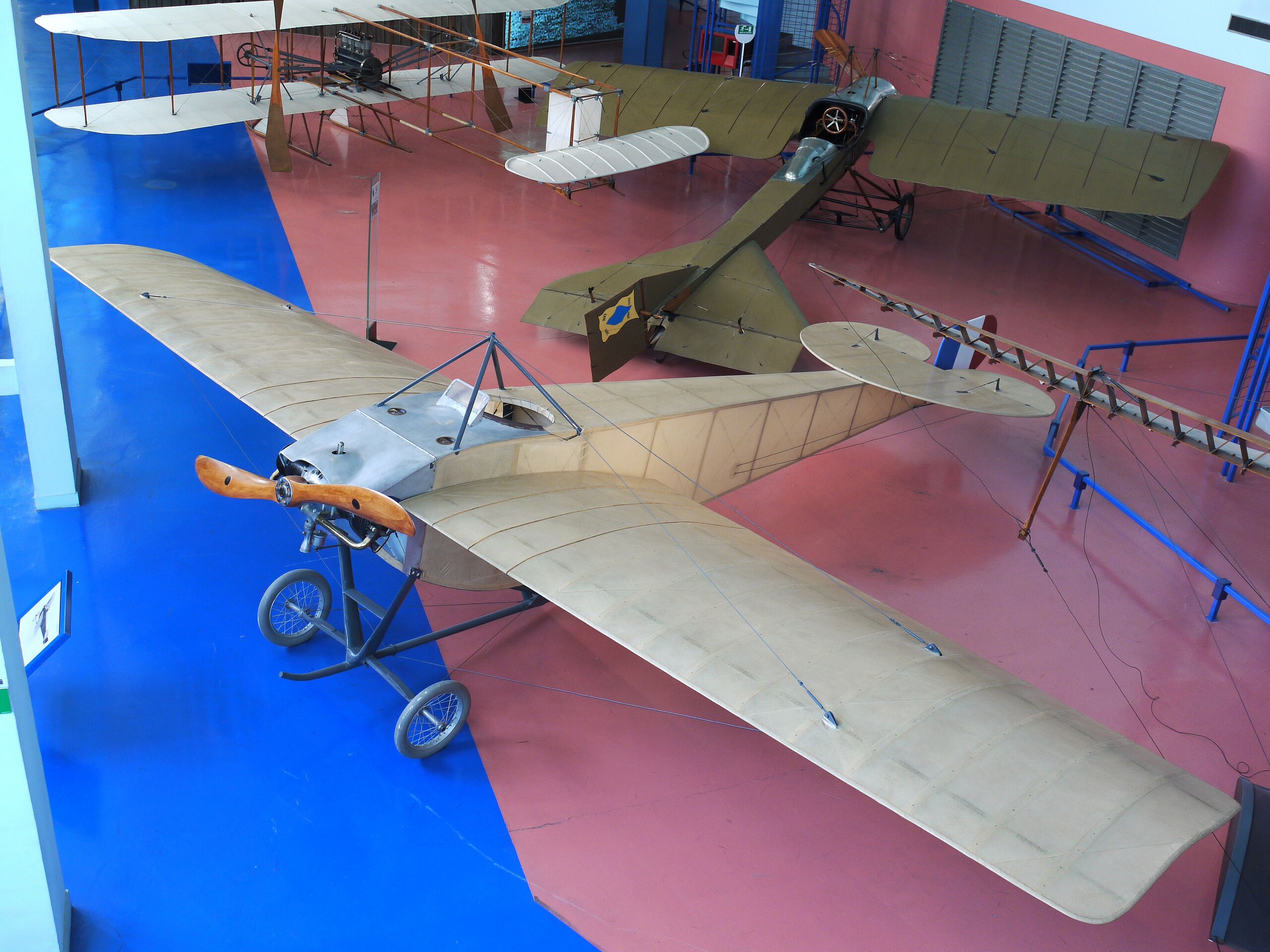 Файл:Nieuport 2N musee du Bourget P1010306.jpg