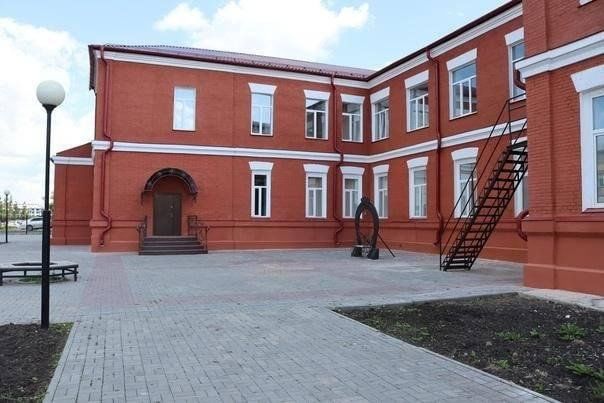 Файл:Здание Тюкалинского историко-краеведческого музея.jpg