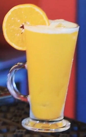 Файл:Поцелуй меня в Чегет (коктейль).jpg