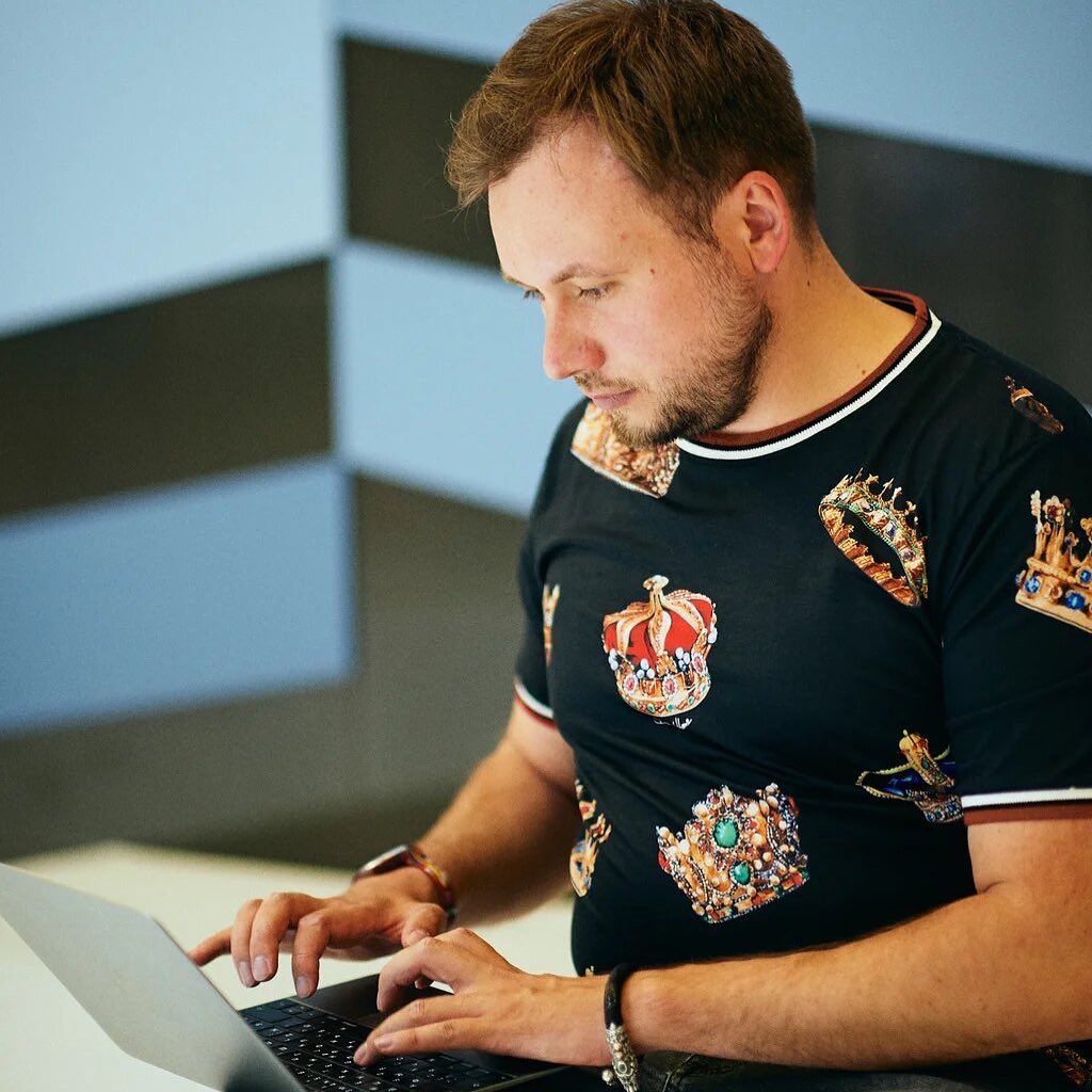 Petr Sukhorukikh3.jpg