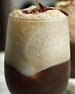 Чёрная вдова (коктейль) 1.jpg