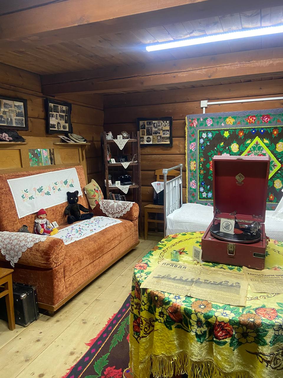 Экспозиция Музея истории русского быта (Нижневартовск).jpeg