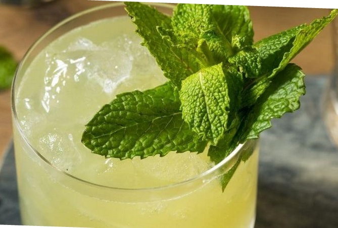 Позеленевший от Зависти (коктейль) 5.jpg