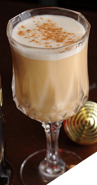 Файл:Absinthe Brandy Flip (коктейль).jpg