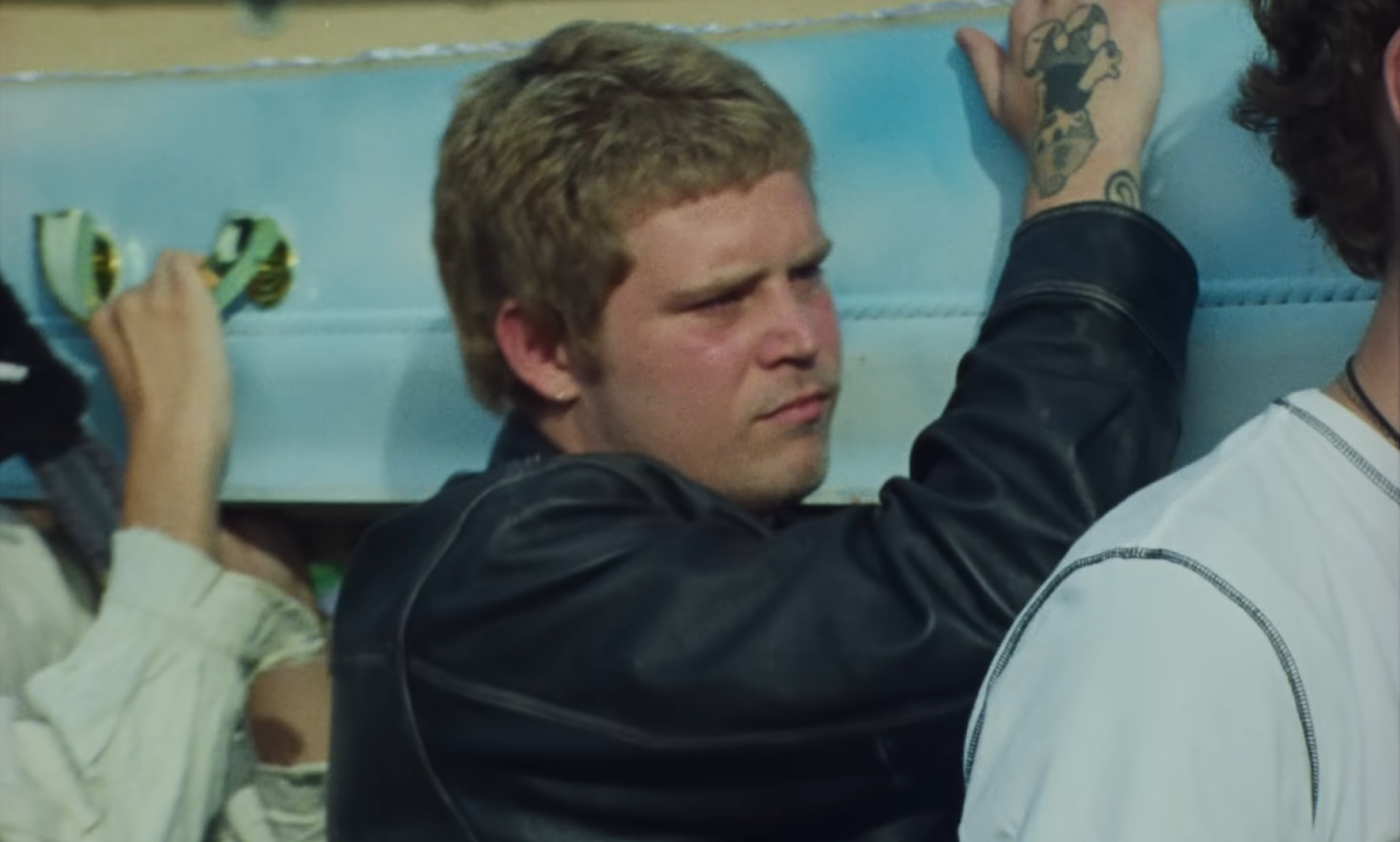 Forever young111.png