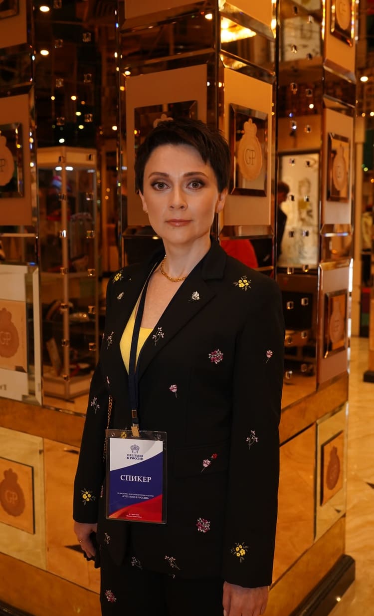 Elena Aleksandrovna Korneeva.jpg