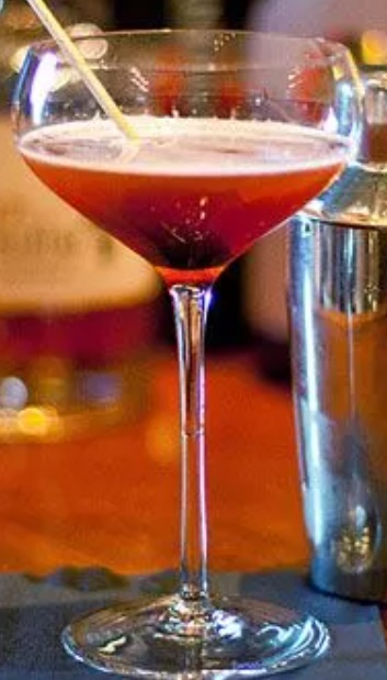 Файл:Eva Sakura (коктейль).jpg