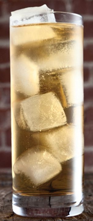 Файл:7 и 7 (коктейль).jpg