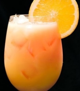 Файл:Апельсиновый крюшон (коктейль).jpg