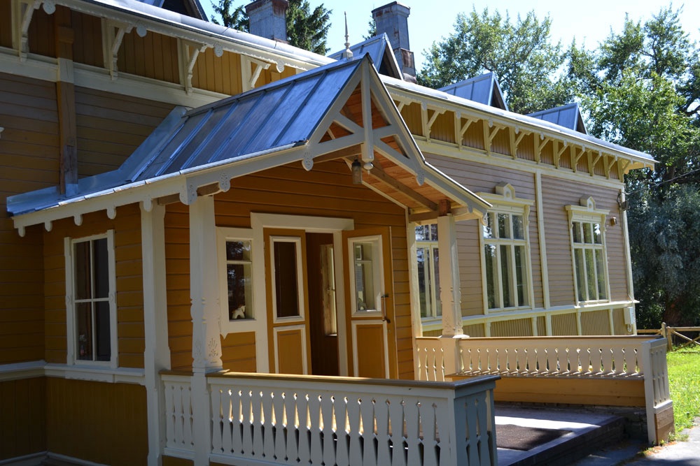 Файл:Куркиёкский краеведческий центр.jpg