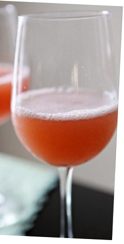 Файл:Мюстик (коктейль).jpg