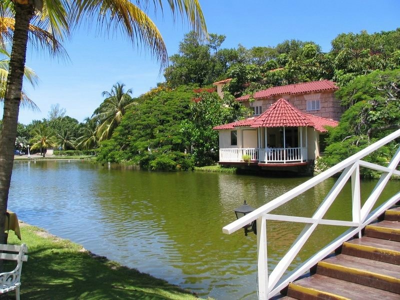 Парк Хосоне Варадеро.jpg