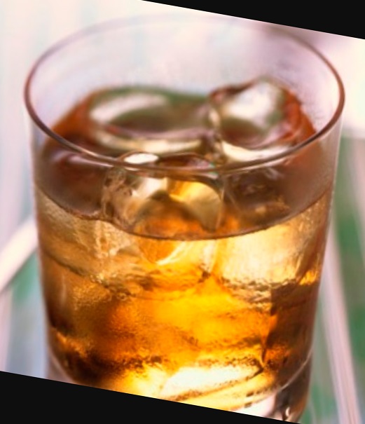 Файл:Ром и содовая (коктейль).jpg