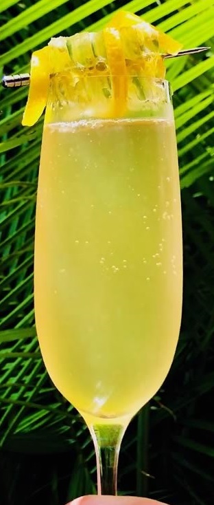 Файл:Жёлтое Небо (коктейль).jpg