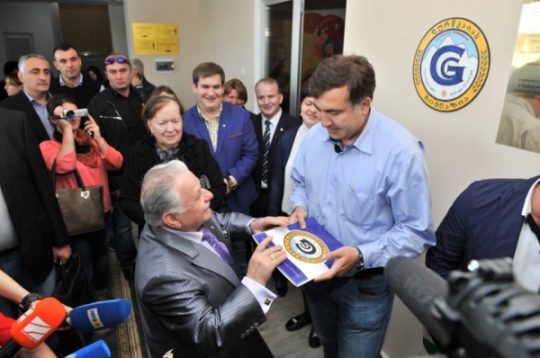 Александр Гурцкая