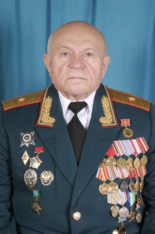 Тарасов Геннадий Алексеевич.jpg