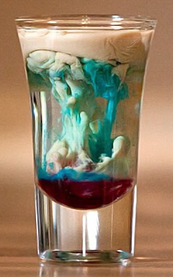 Кровоизлияние в мозг (коктейль) 3.jpg